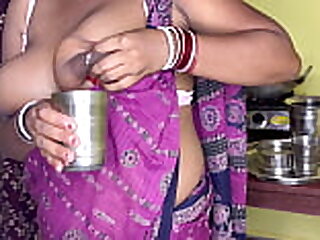 Indian teen boy amazing sex with hot stepmother! Indian pure taboo sex with clear audio