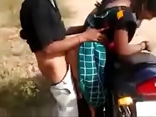 drindl desi bitch having quickie by the road while friend 3